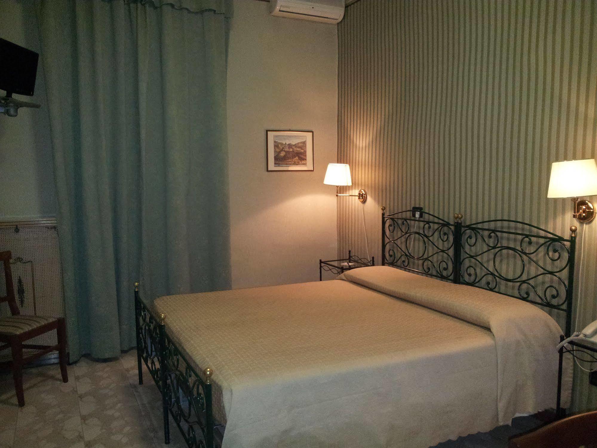 Hotel Imperial Turin Luaran gambar